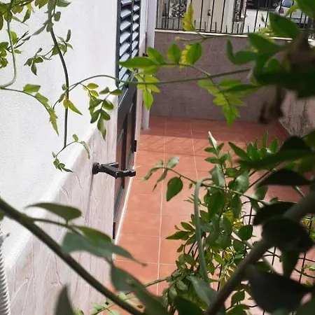Charming In Mondello Apartment