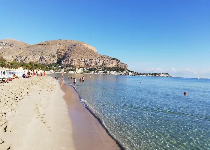 Apartment Charming In Mondello Palermo